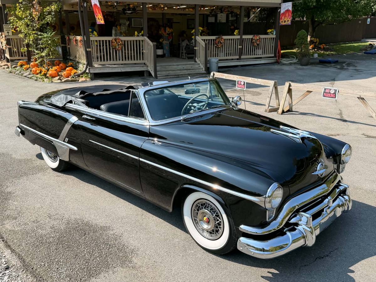 Olds-super-88-1952