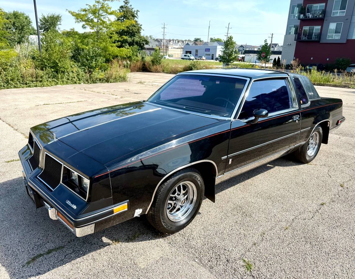 Oldsmobile-1986