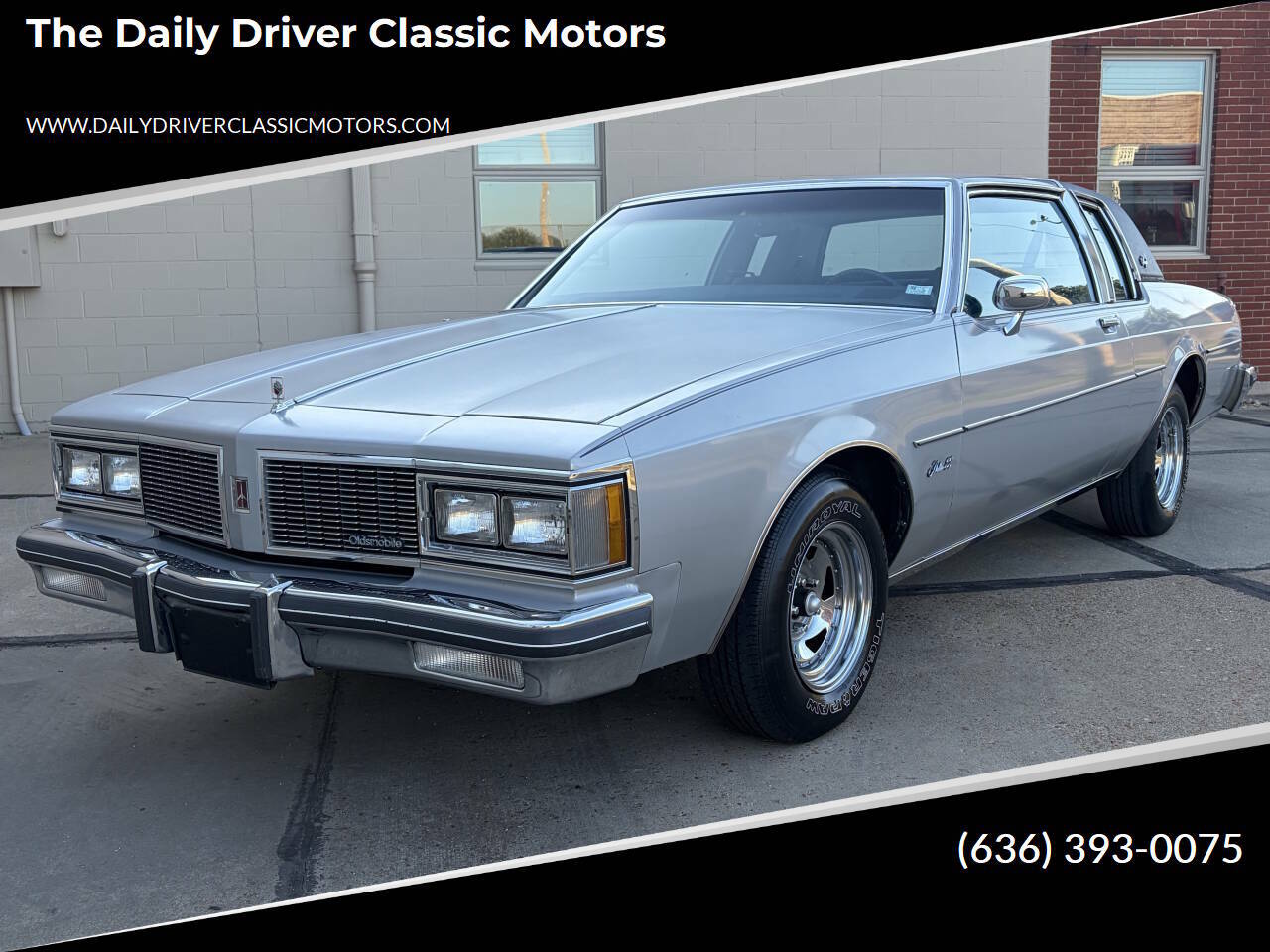 Oldsmobile-Delta-88-1984-Silver-Blue