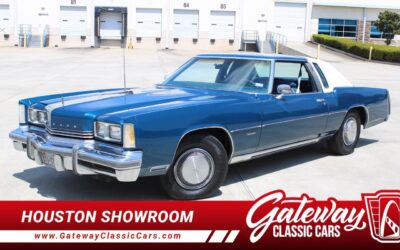 Oldsmobile Toronado 1976