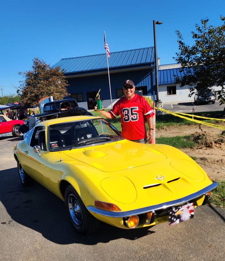 Opel-Gt-1900-1972-Yellow