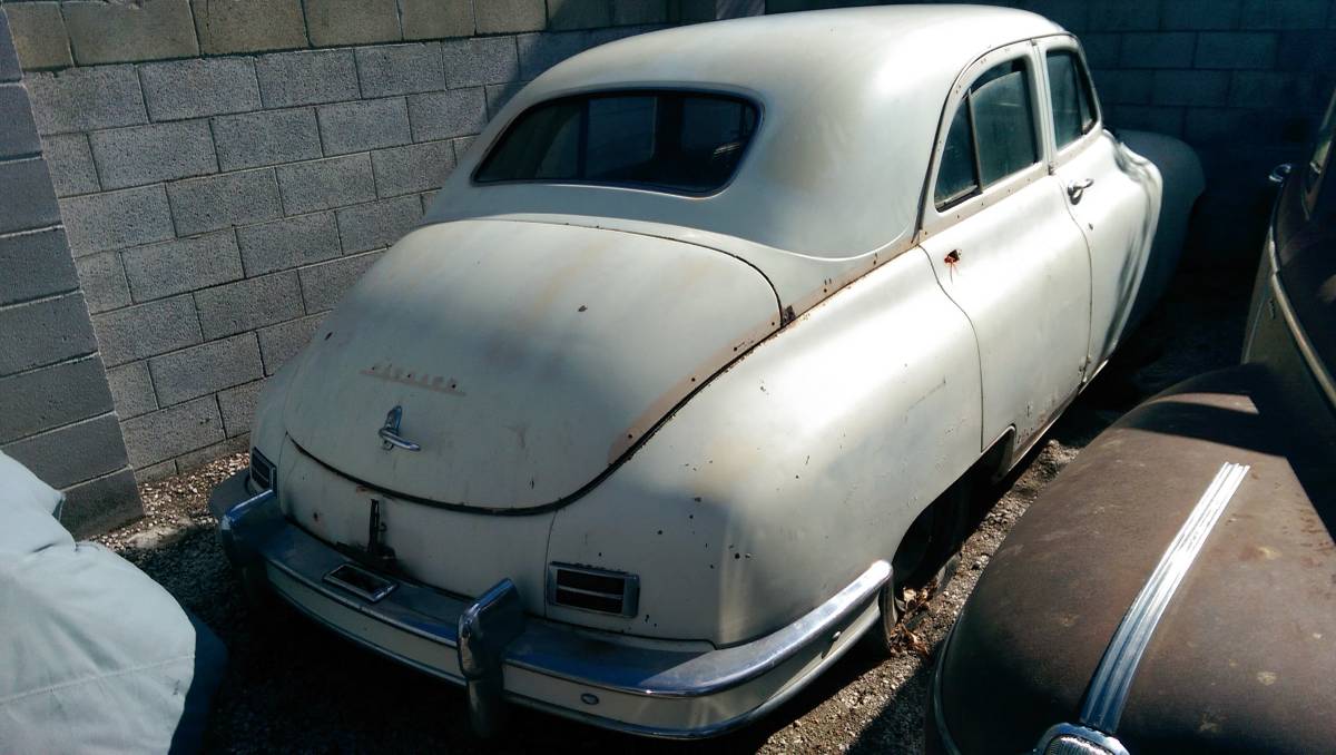 Packard-Super-8-sedan-1948