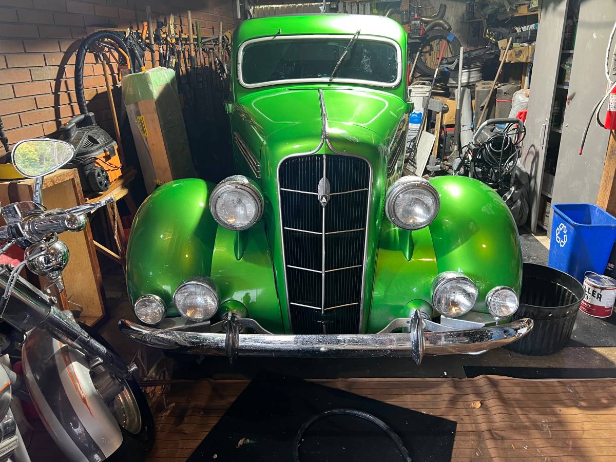 Plym-1935-Green
