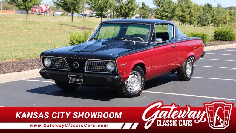 Plymouth-Barracuda-1966-Black-And-Red-Black