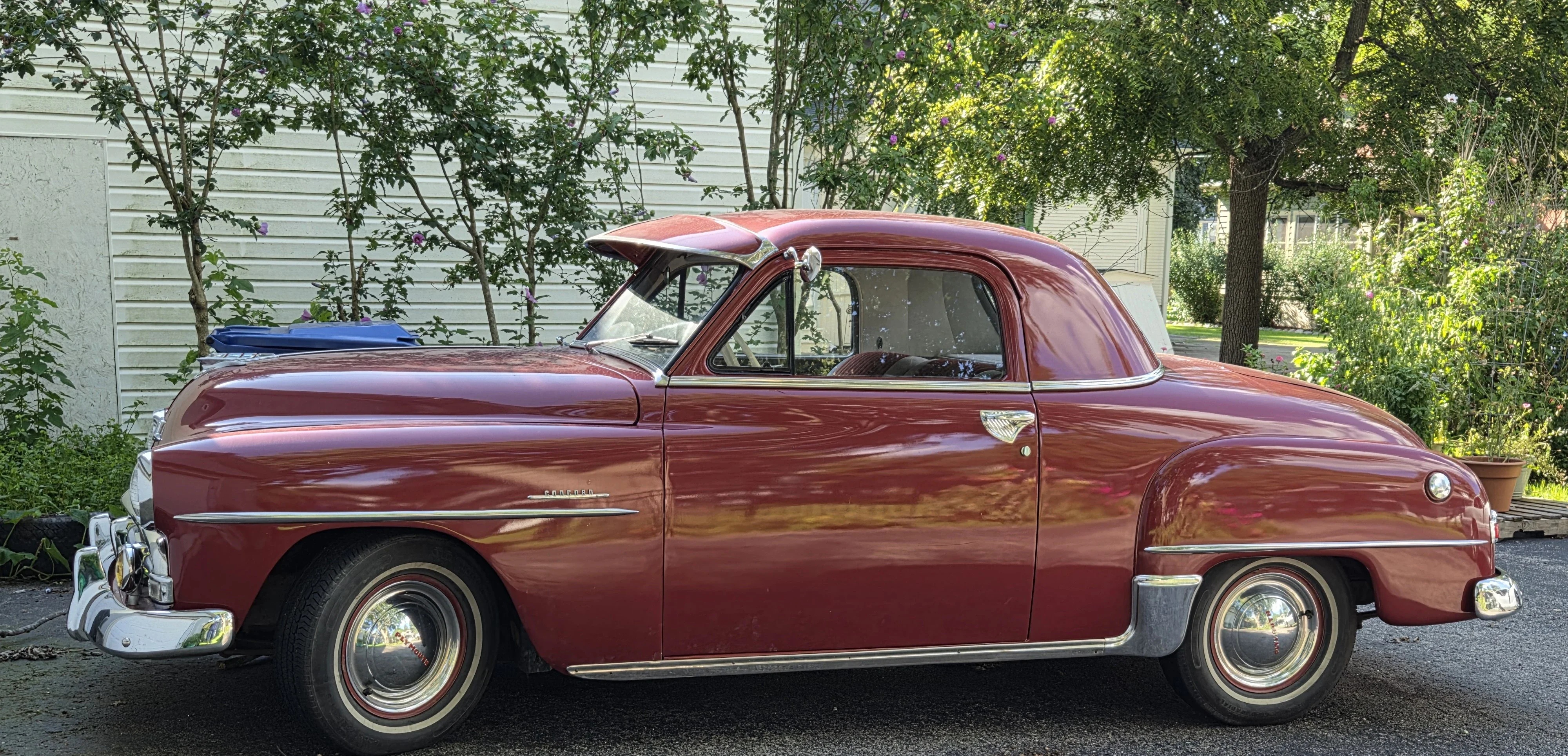 Plymouth-Concord-1951-Burgundy-Gray
