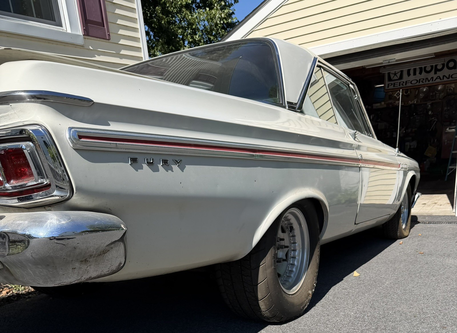 Plymouth-Other-1964-Coupe-Red