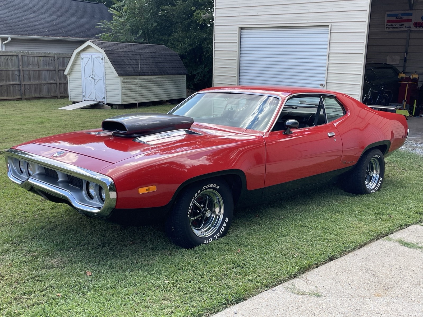 Plymouth-Road-Runner-1972-Coupe