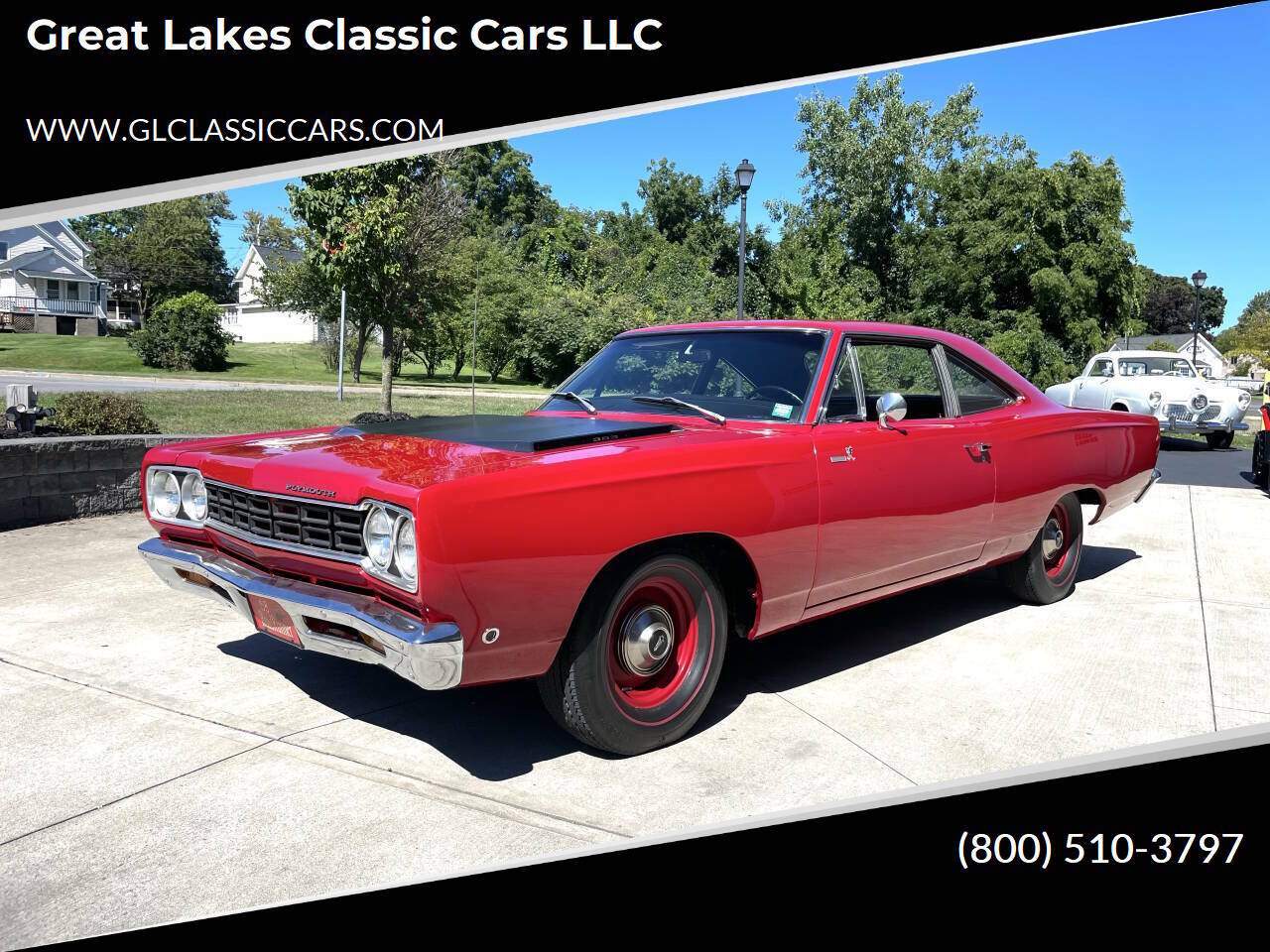 Plymouth-Road-runner-1968-Red-Black
