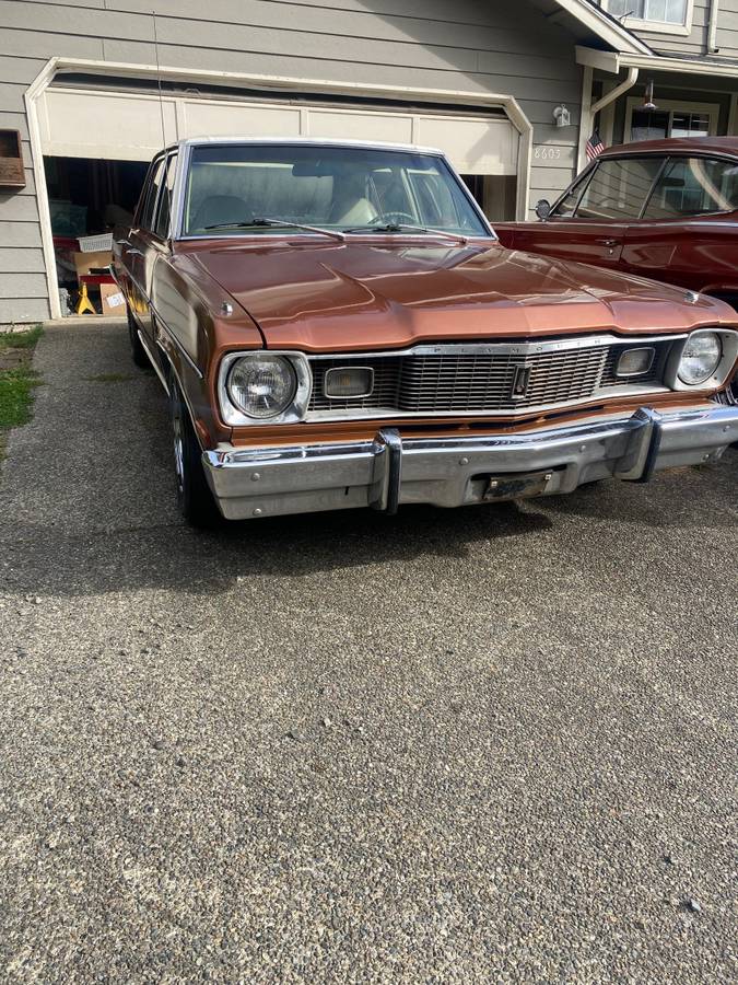 Plymouth-Valiant-1974-custom