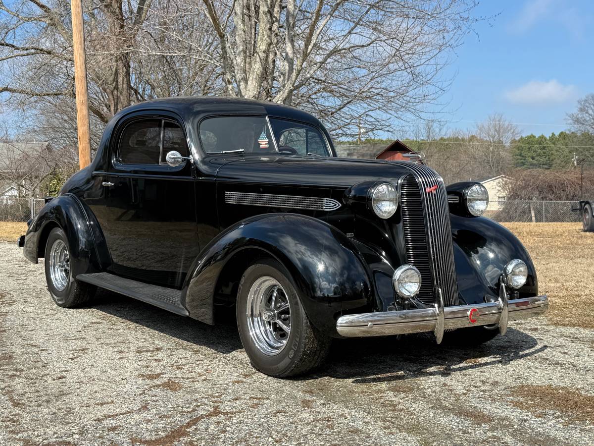 Pontiac-3-window-coupe-1936-Black