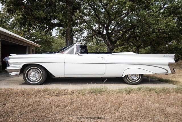 Pontiac-Catalina-1959