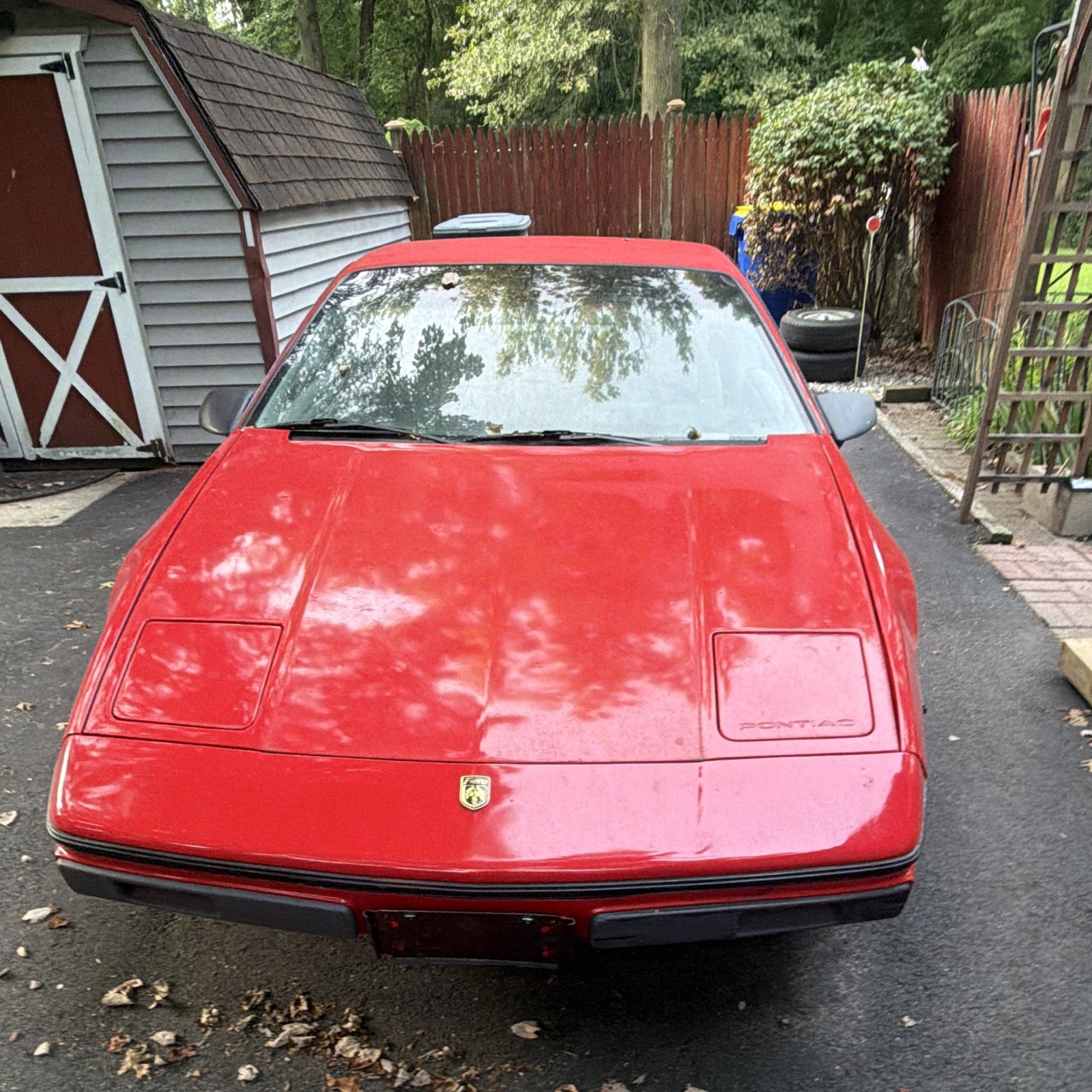 Pontiac Fiero 1984