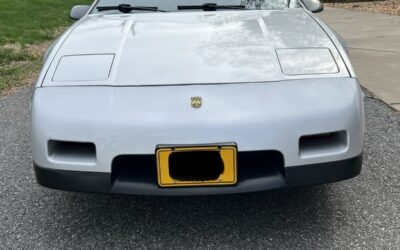 Pontiac Fiero 1986