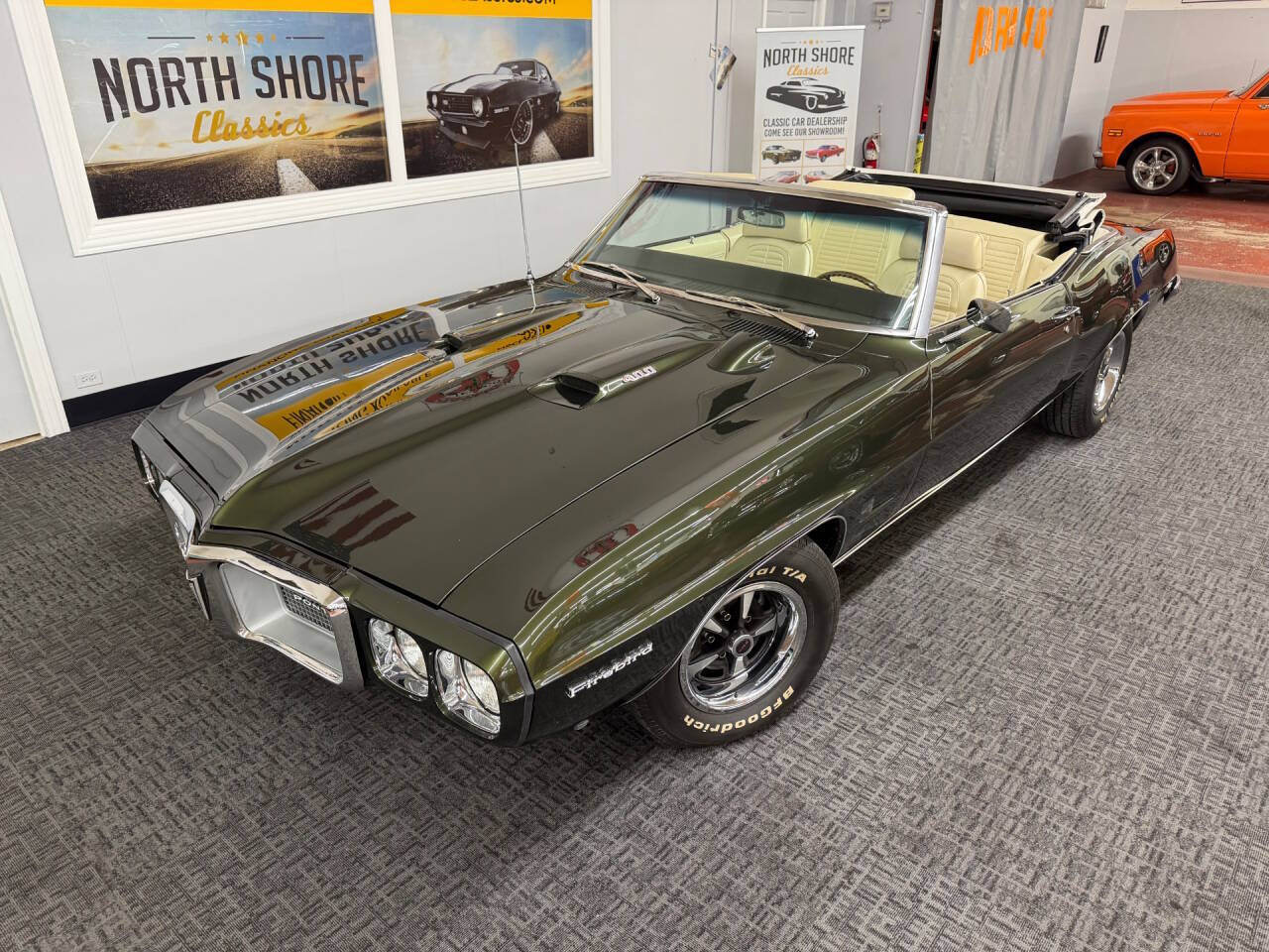 Pontiac-Firebird-1969-Green-White