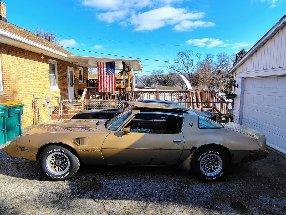 Pontiac-Firebird-1971-Green