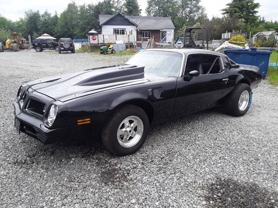 Pontiac-Firebird-1975-Black