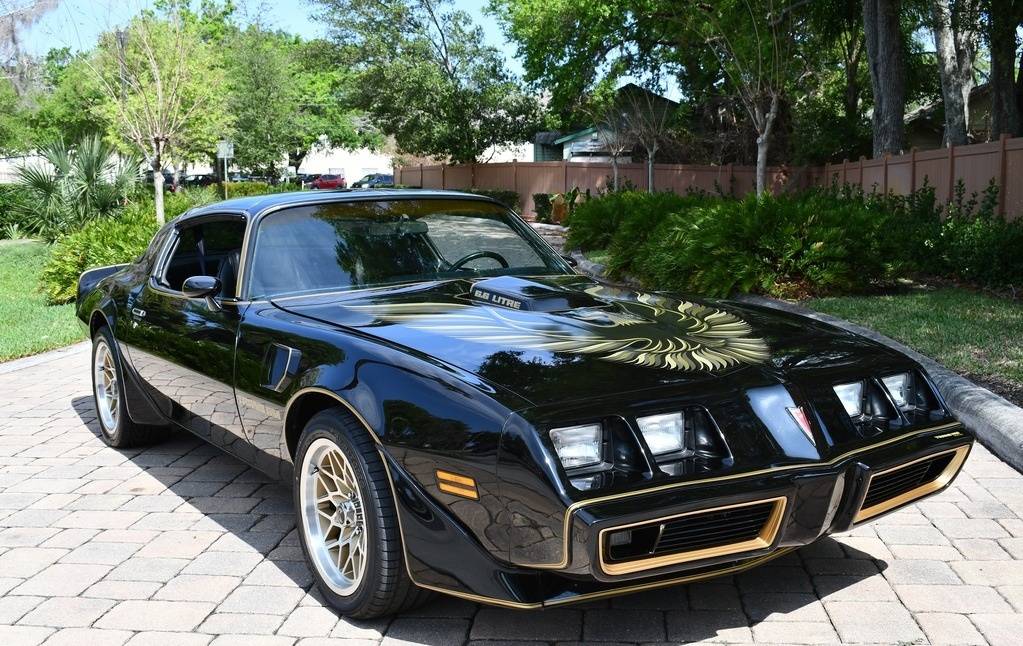 Pontiac-Firebird-1979