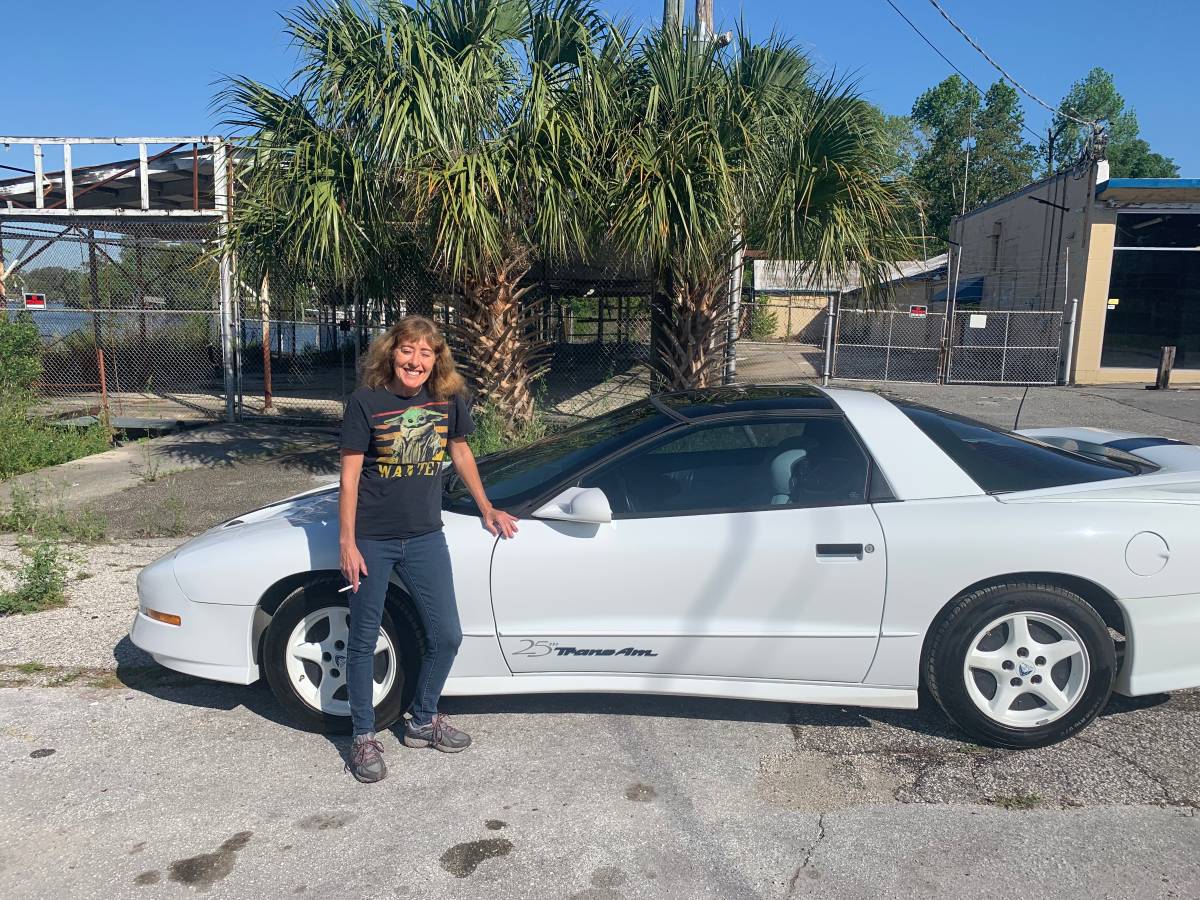 Pontiac-Firebird-1994-White