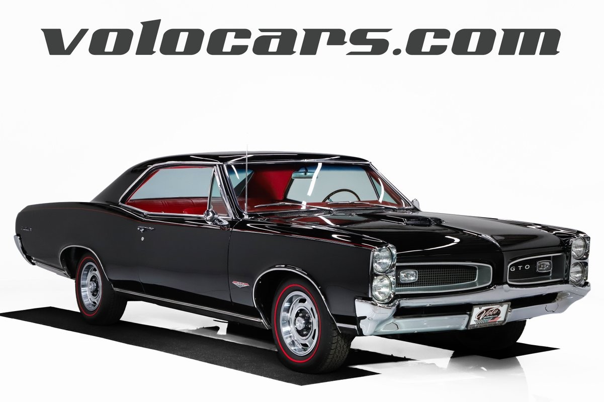Pontiac-GTO-1966-Coupe-Red