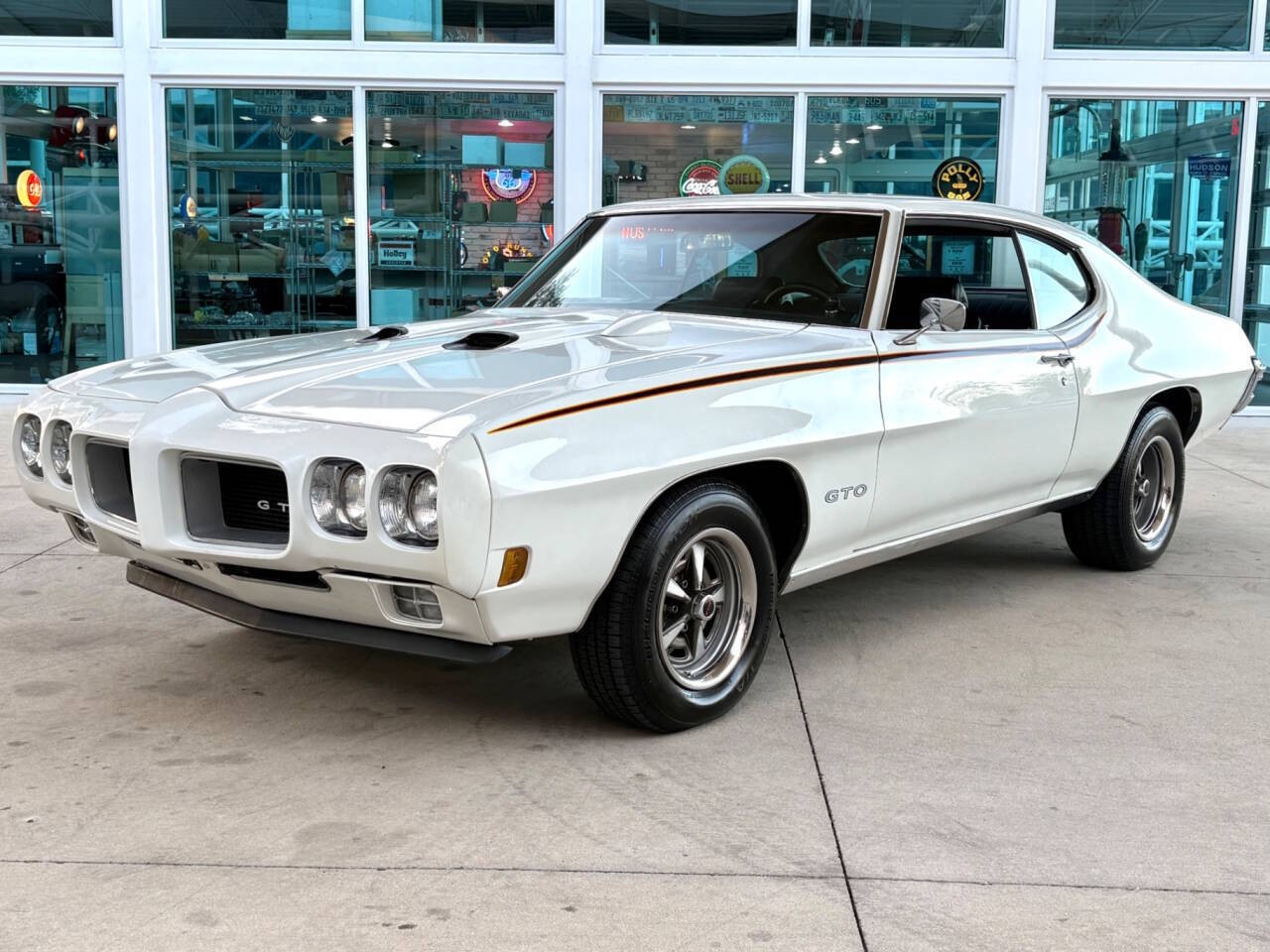 Pontiac-GTO-1970-Coupe-Black