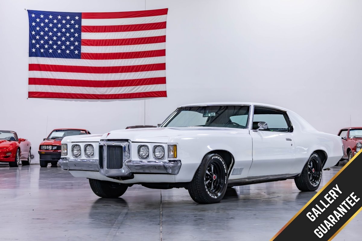 Pontiac-Grand-Prix-1970-Coupe-Green