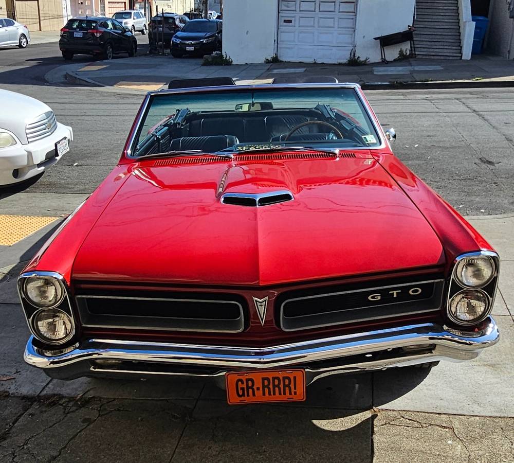 Pontiac-Gto-1965-Red