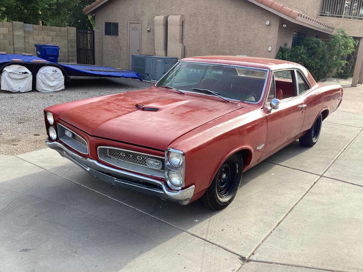Pontiac-Gto-1966-Red