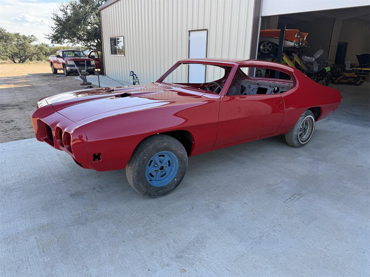 Pontiac-Gto-1970-cardinal-red-Red