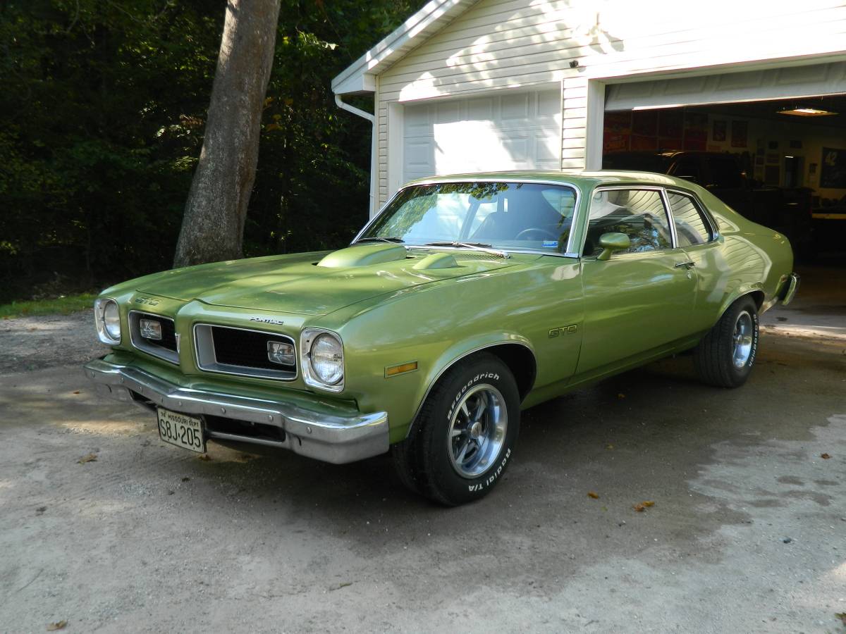 Pontiac-Gto-1974-Green