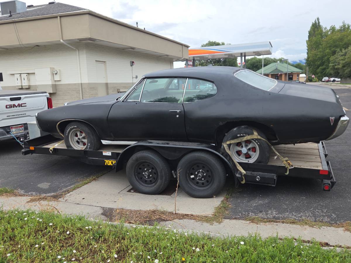 Pontiac-Lemans-1968-Black