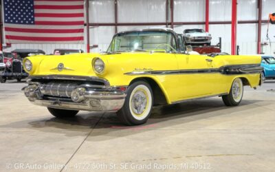 Pontiac Star Chief 1957