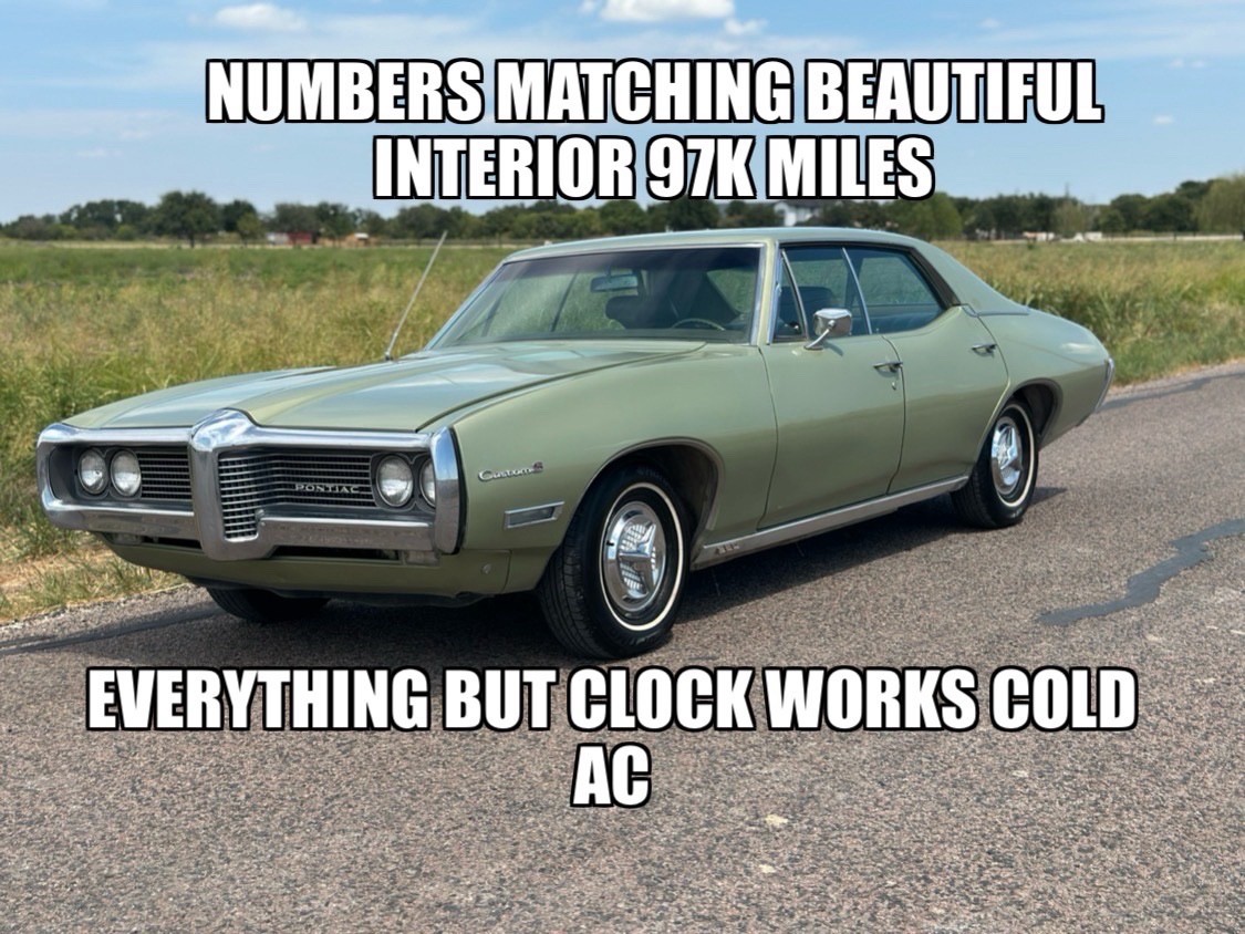 Pontiac-Tempest-1969-Sedan