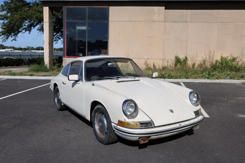 Porsche-911-1965-Coupe-Black
