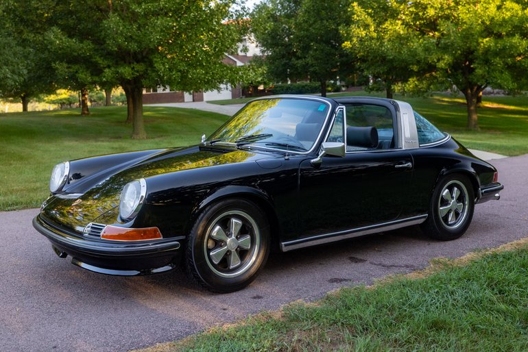 Porsche-911-1972-Black-Black-Houndstooth