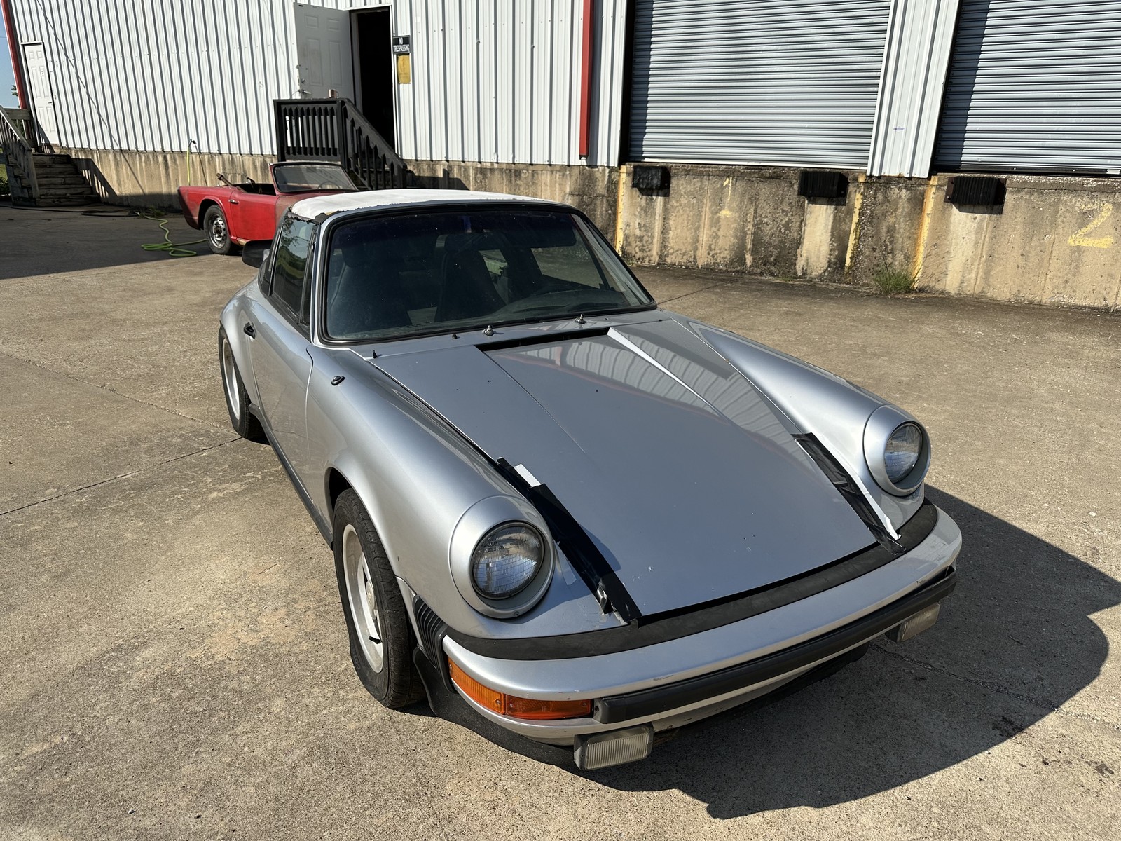 Porsche-911-1975