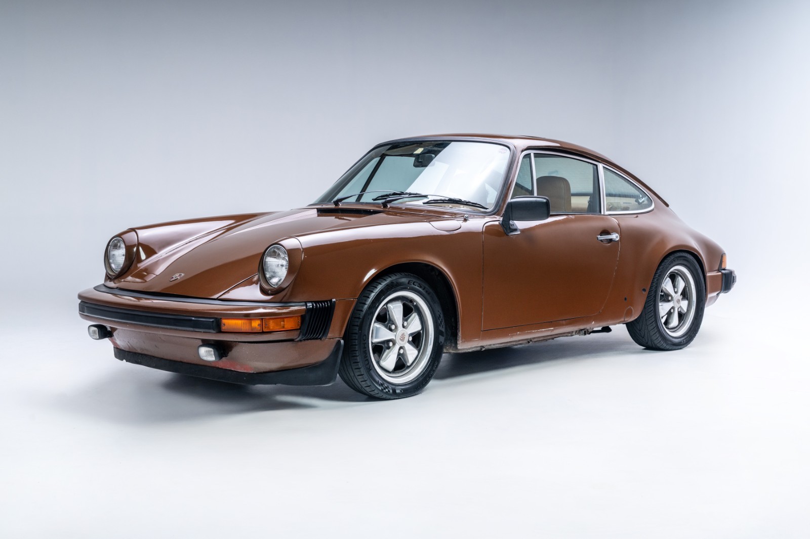 Porsche-911-1977-Coupe-Brown
