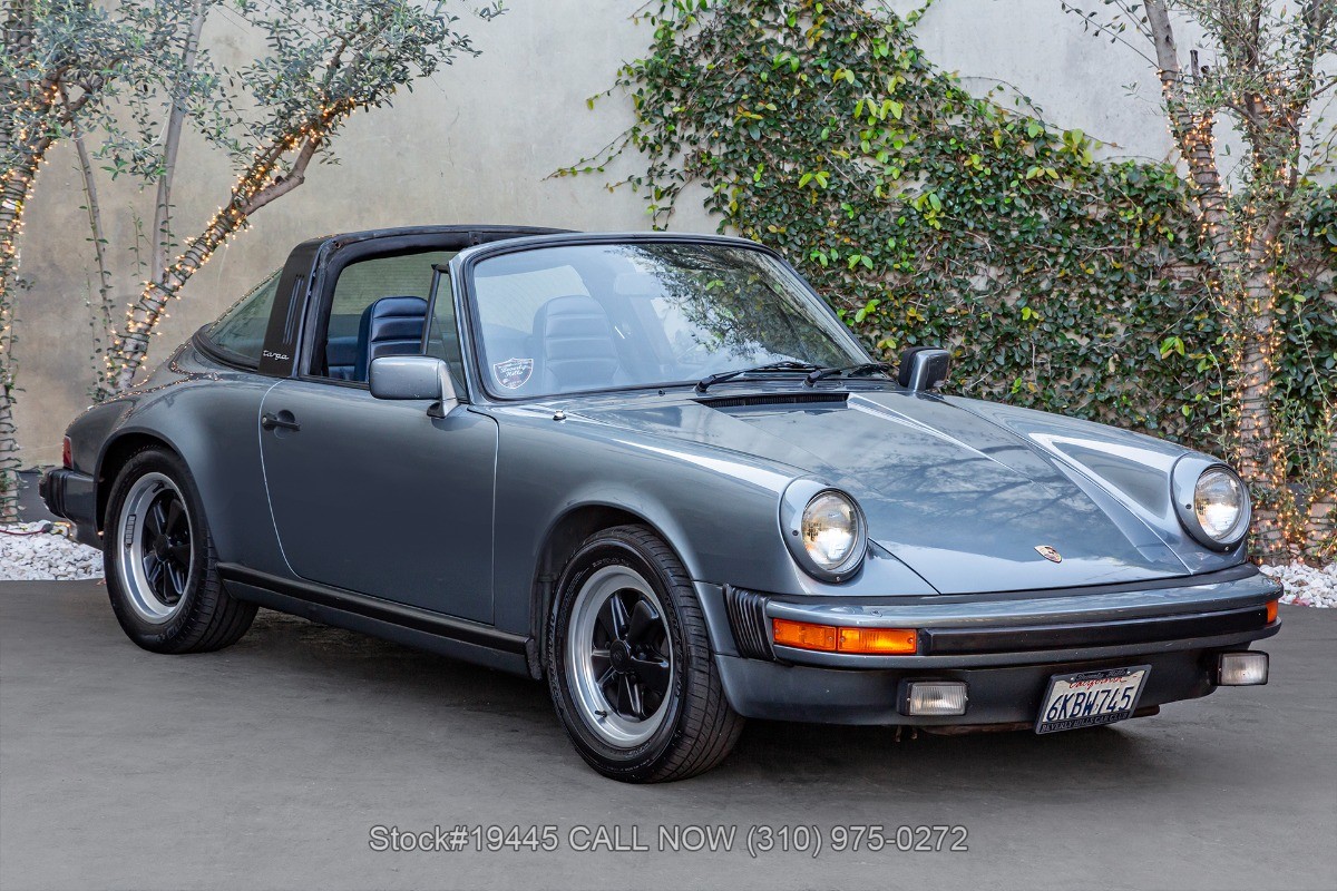 Porsche-911-1983-Convertible