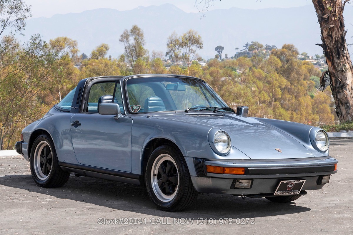 Porsche-911-1984-Convertible