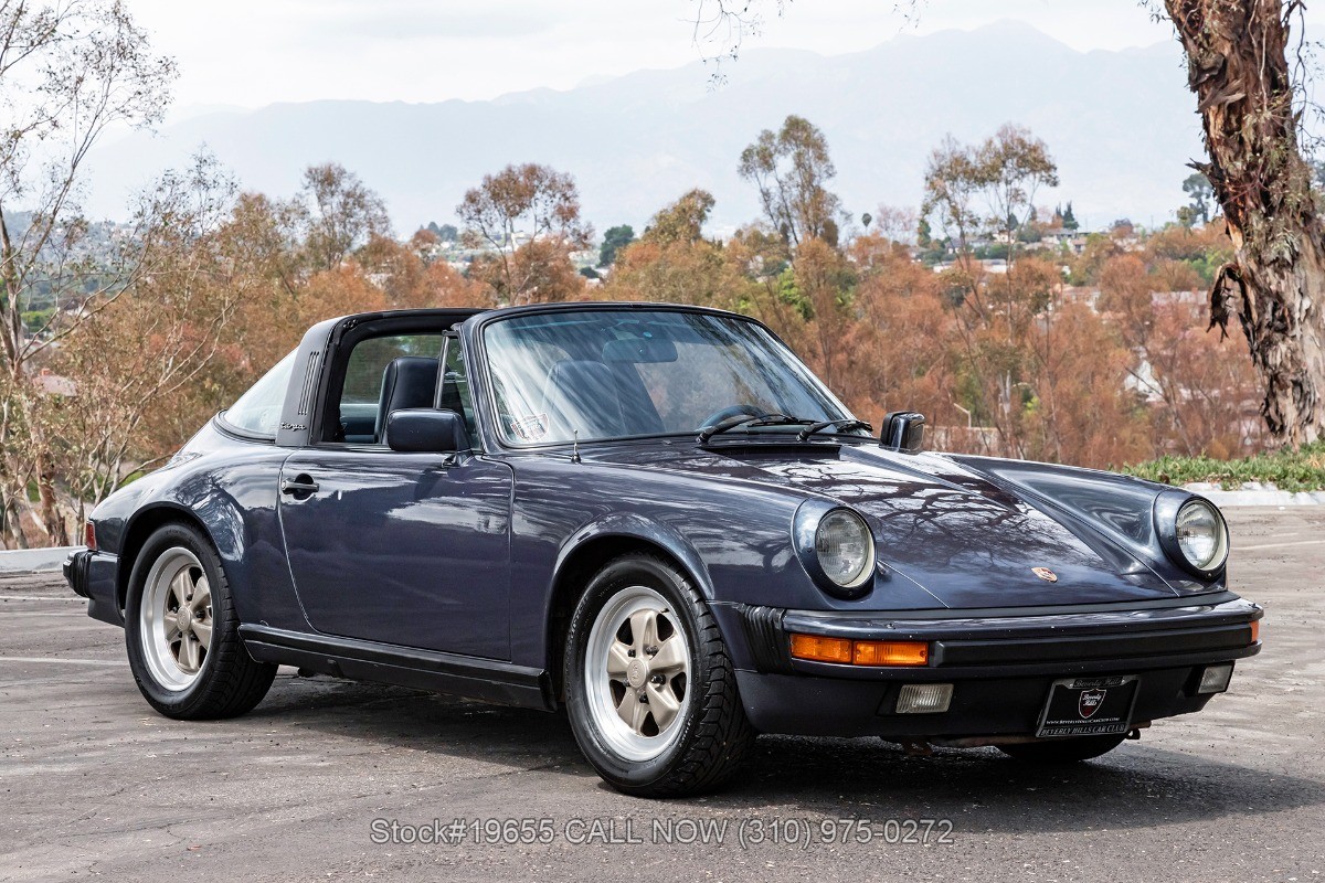 Porsche-911-1985-Convertible