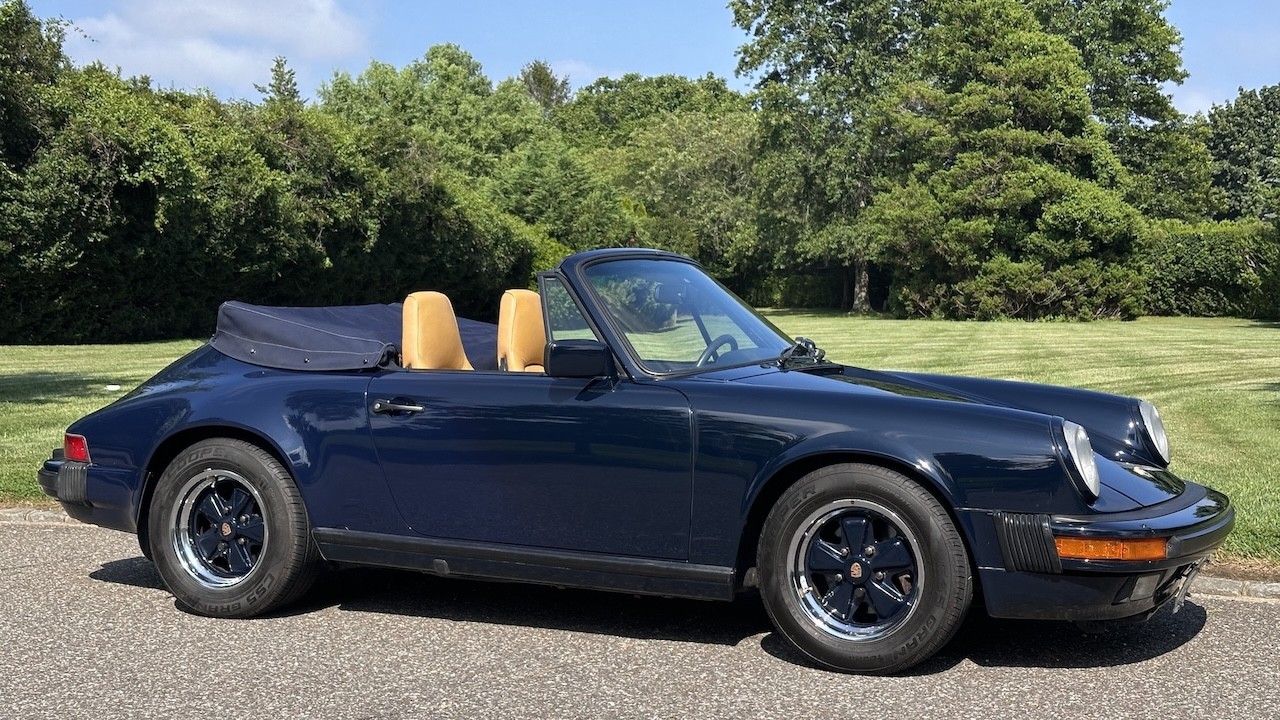 Porsche-911-1986-Convertible-Tan
