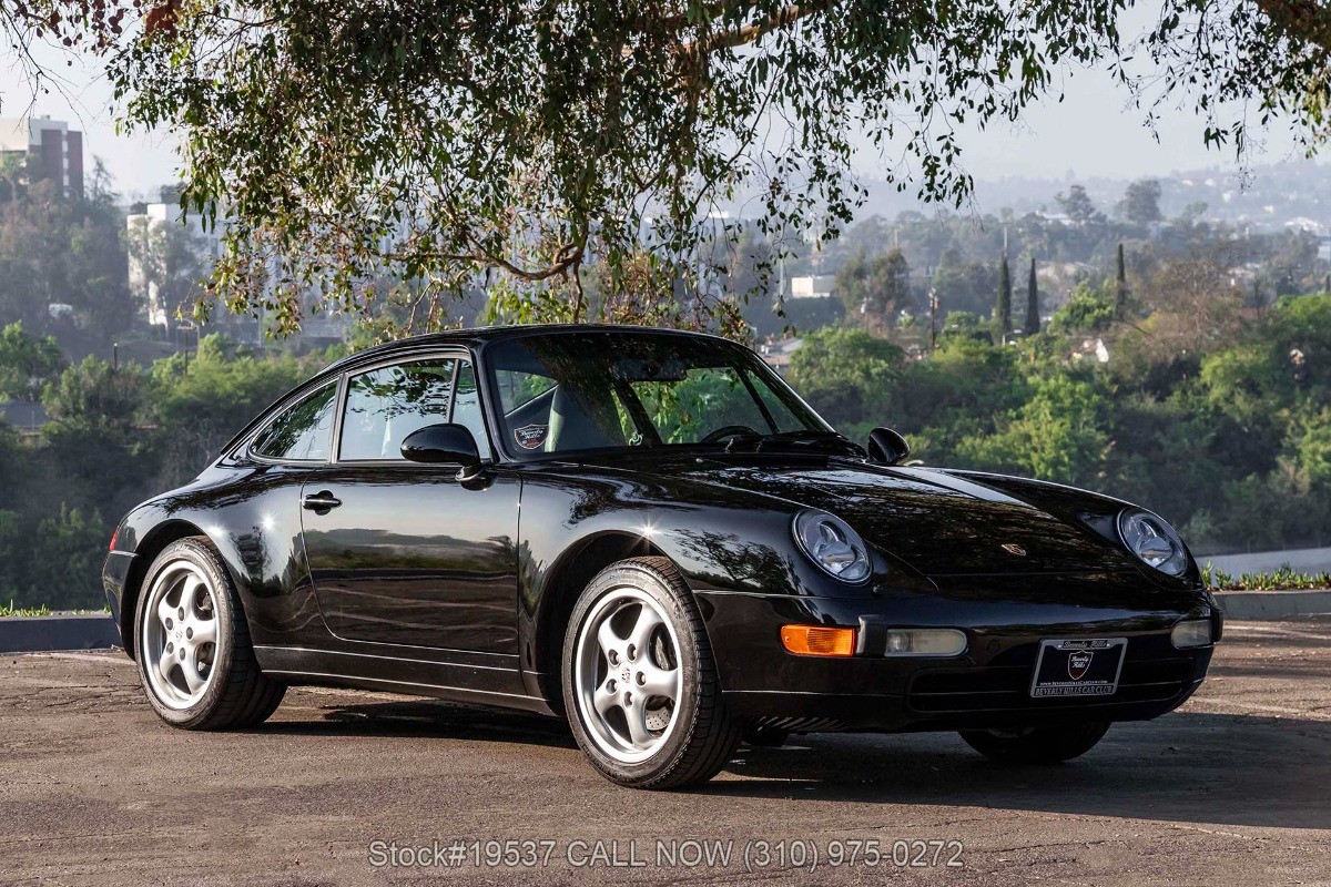 Porsche-911-1996-Coupe