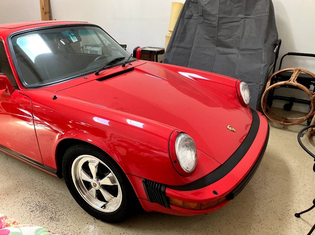 Porsche-911-carrera-1986-Red