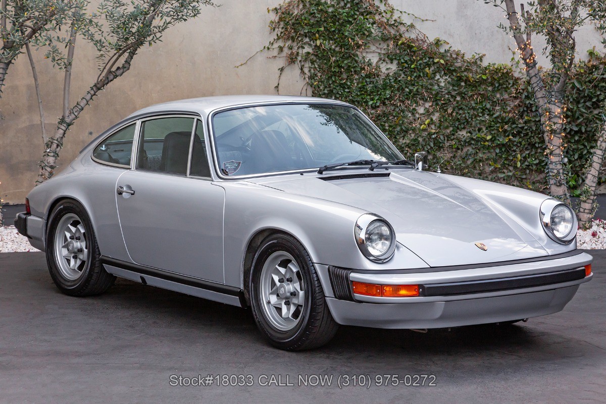 Porsche-911S-1975