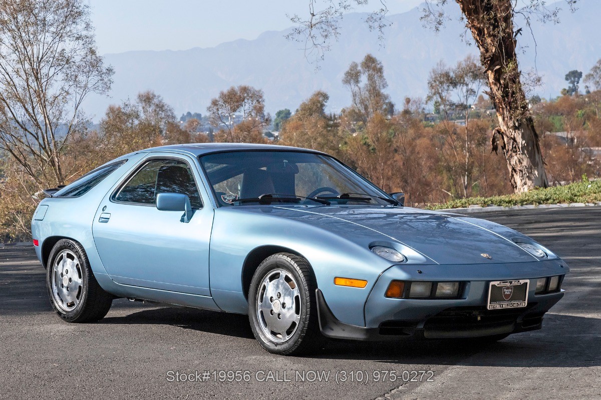 Porsche 928 1986