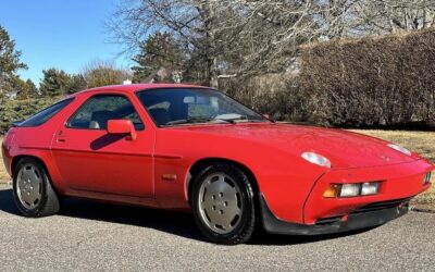 Porsche 928S 1984