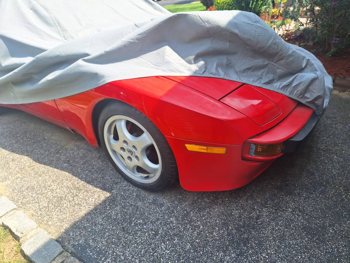 Porsche-944-1985