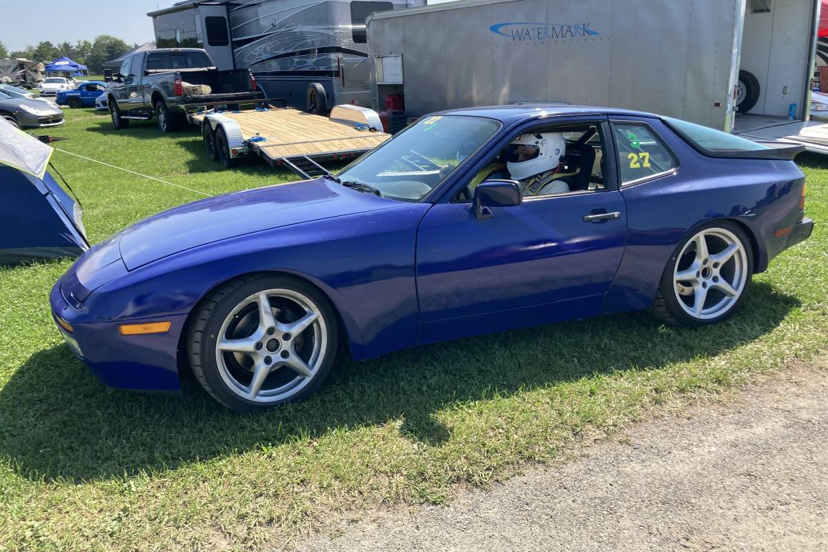 Porsche-944-1988-Blue