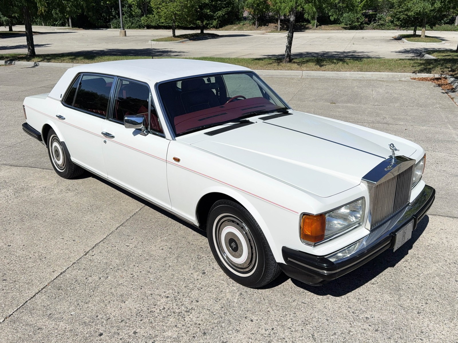 Rolls-Royce-Silver-Spur-1988-Sedan-Rich-burgundy-Connolly-with-cream-accents