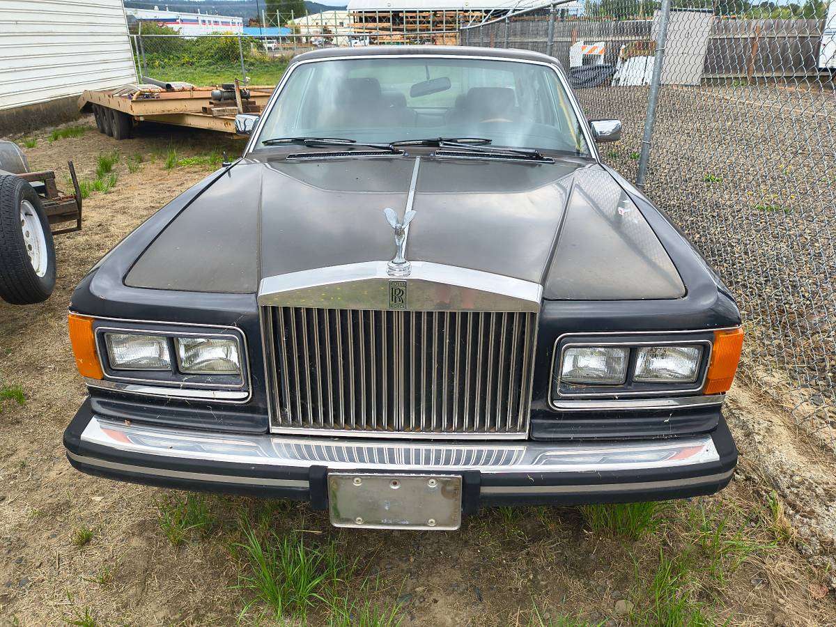 Rolls-royce-Silver-spirit-1981-Black