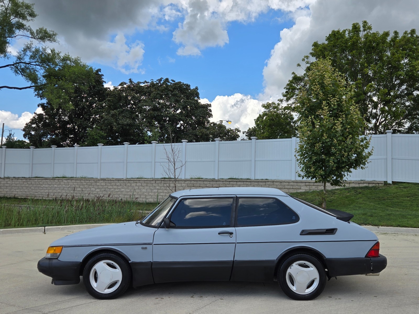 Saab-900-1987-Hatchback-Black